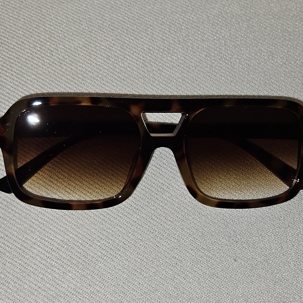 AIEYEZO Retro Square Sunglasses Tortoise Shell Gradient Lens NWOTS
